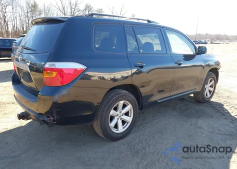 2010 Toyota Highlander Base V6 z USA, uszkodzony, nr VIN 5TDZK3EH2AS018547